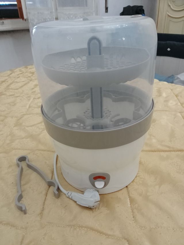 Sterilizzatore ciucci e biberon