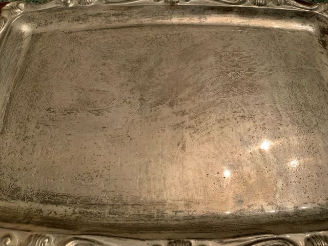 Bandeja plateada