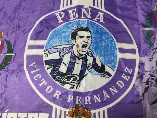 Bandera Real Valladolid Peña Víctor Fernández