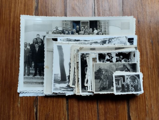 *Lote fotografías antiguas de grupos persona 40-70