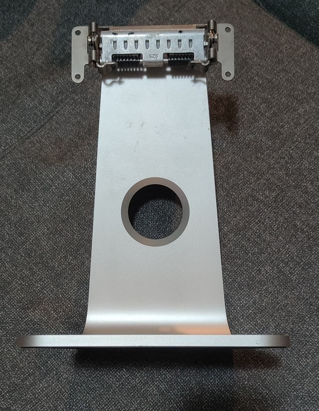 Piedistallo per iMac 24