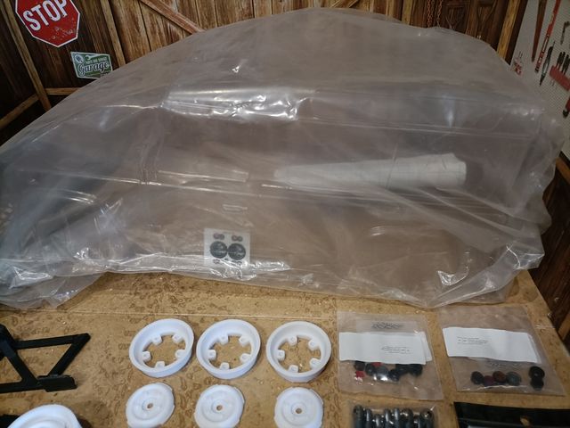 Lote proyecto crawler 1/10 land Rover