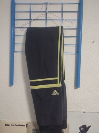 Adidas Challenger talla M mujer 