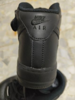 Zapatillas unisex Nike talla 40.5