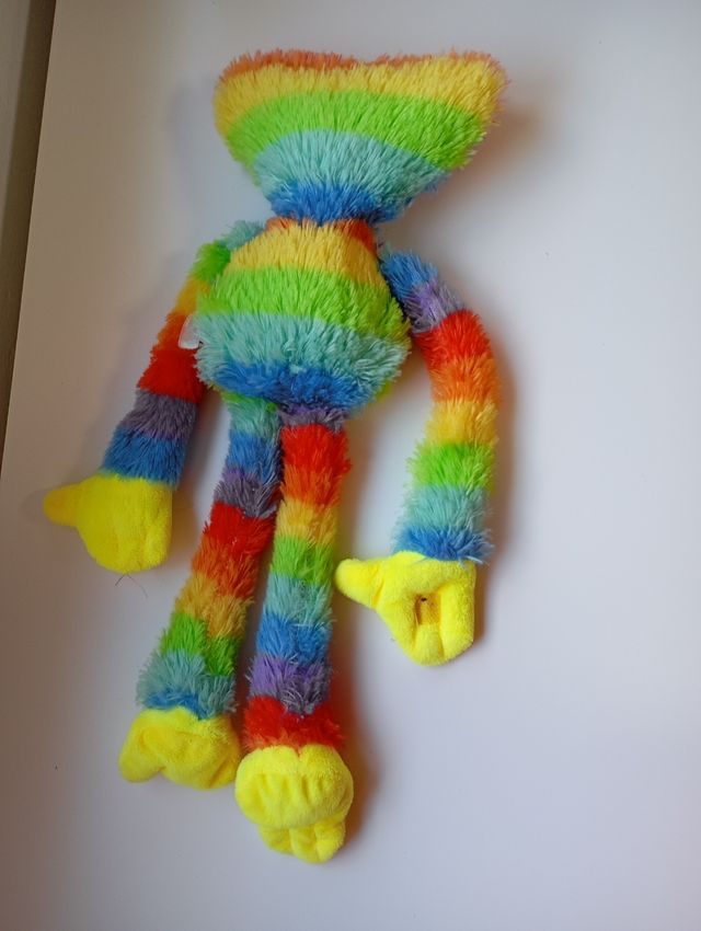 Muñeco Huggy Wuggy colores