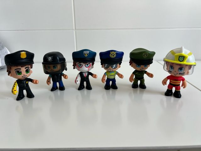 Cabeza Pinypon Action policia