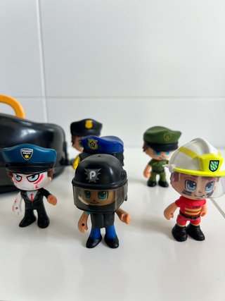 Cabeza Pinypon Action policia