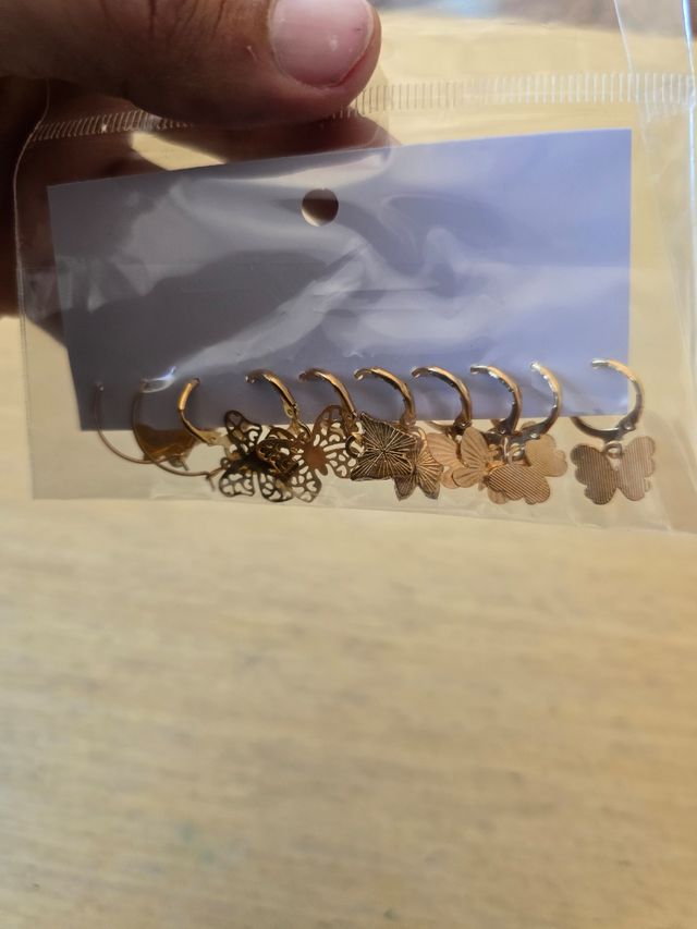 Juego pendientes Mariposa y Corazon