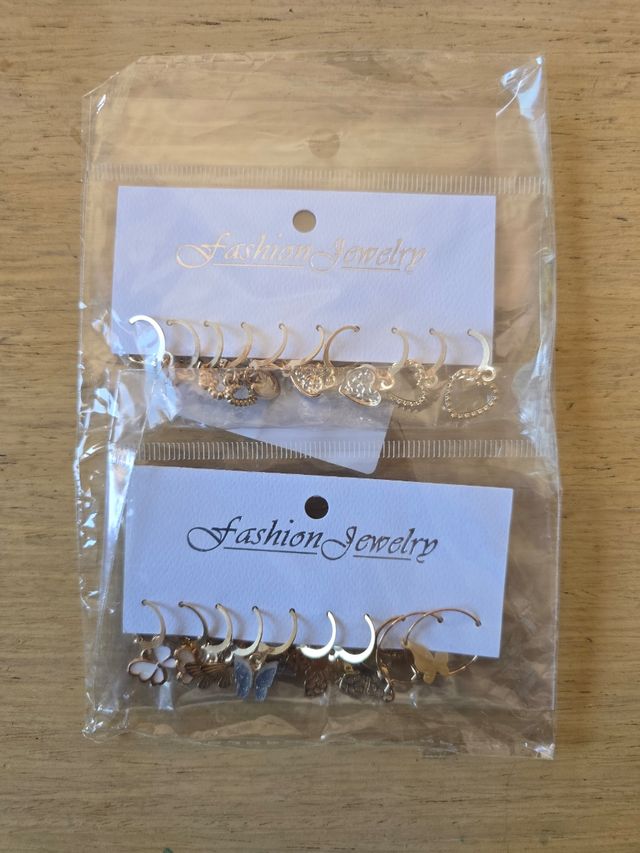 Juego pendientes Mariposa y Corazon