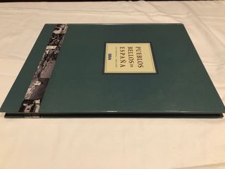 PUEBLOS BELLOS DE ESPAÑA-Luis Carandell, 2002 BBVA