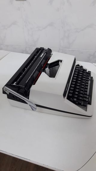 Máquina de escribir Triumph