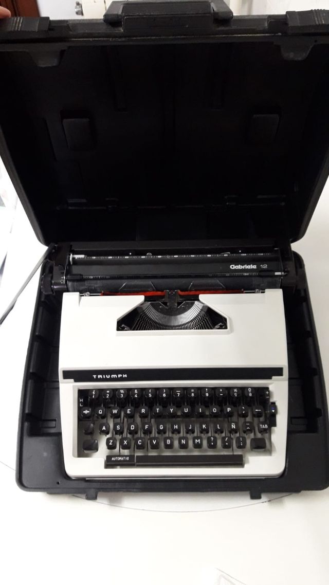 Máquina de escribir Triumph 