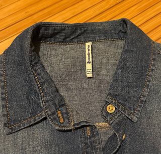 Camisa vaquera “ Stradivarius”