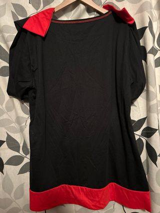 Camisetas  HM estampada y negra Memes 