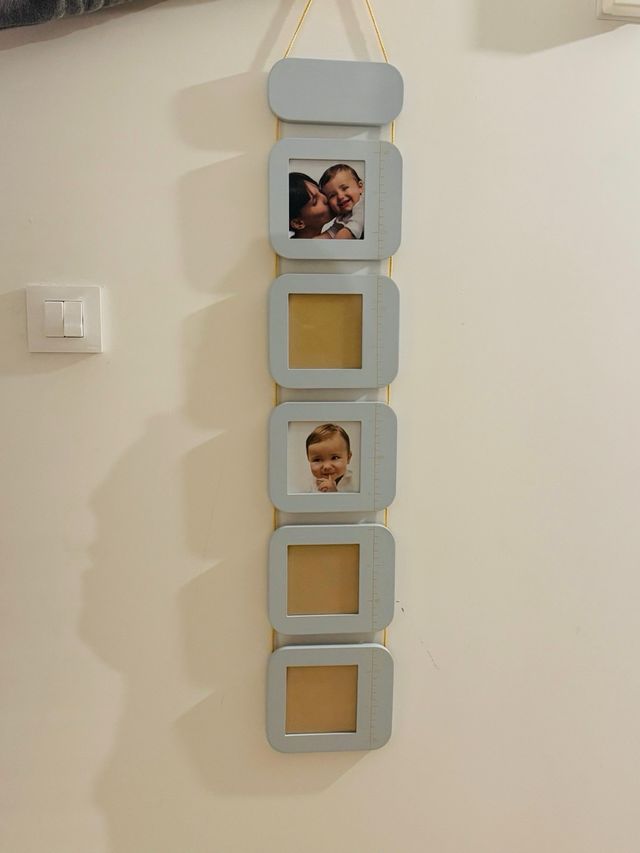 Marco fotos niños con metro