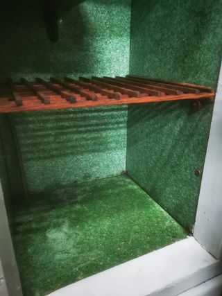 Nevera antigua de hielo. Mueble bat