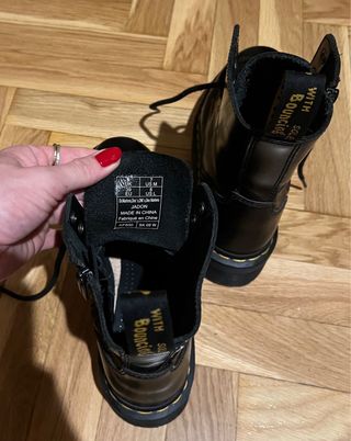 Dr Martens Piel plataforma cremallera T39