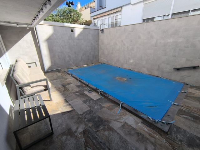 VENTA DE ADOSADO EN AMPOSTA