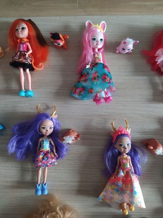 Muñecas Enchantimal