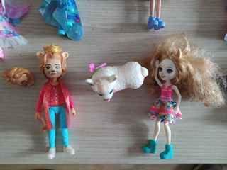 Muñecas Enchantimal