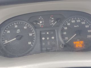 Opel Vivaro 2005