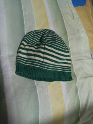 Berretto bambino 12-18 mesi verde e bian