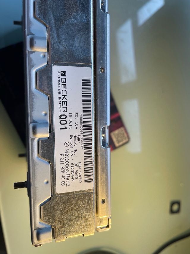 Amplificador Becker BE 9005 Mercedes