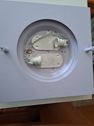 Lámpara de techo. Brilla en la oscuridad