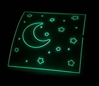 Lámpara de techo. Brilla en la oscuridad