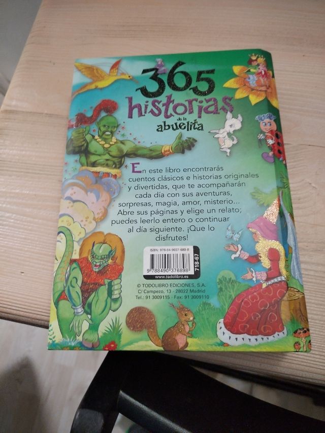 Libro 365 historias de la abuelita