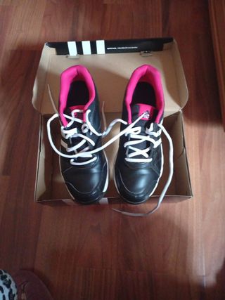 Tenis