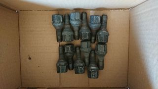 Tornillos llantas Renault