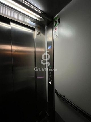 Garaje en venta en Gavarra en Cornellà de Llobregat