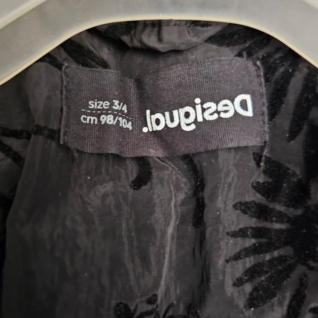 Abrigo para niña Desigual