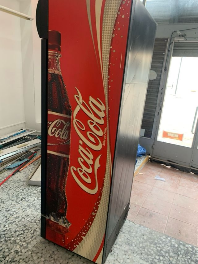 Frigorifico nevera industrial cocacola