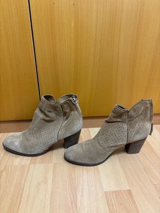 Botin camel