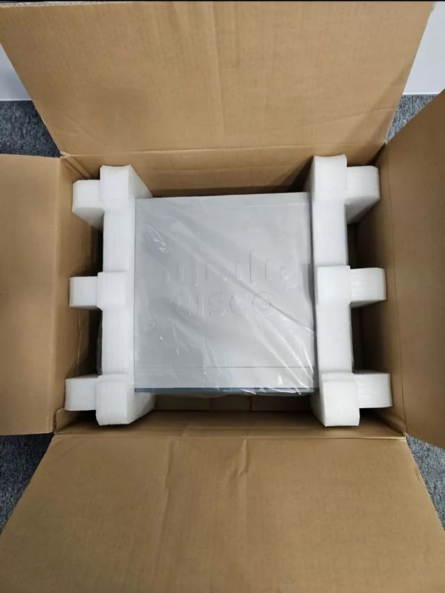 Centralita VoIpCisco UC 560-BRI-K9