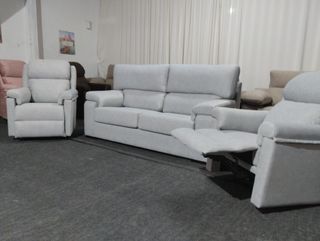 Conjunto sofá y butaca relax nuevo !