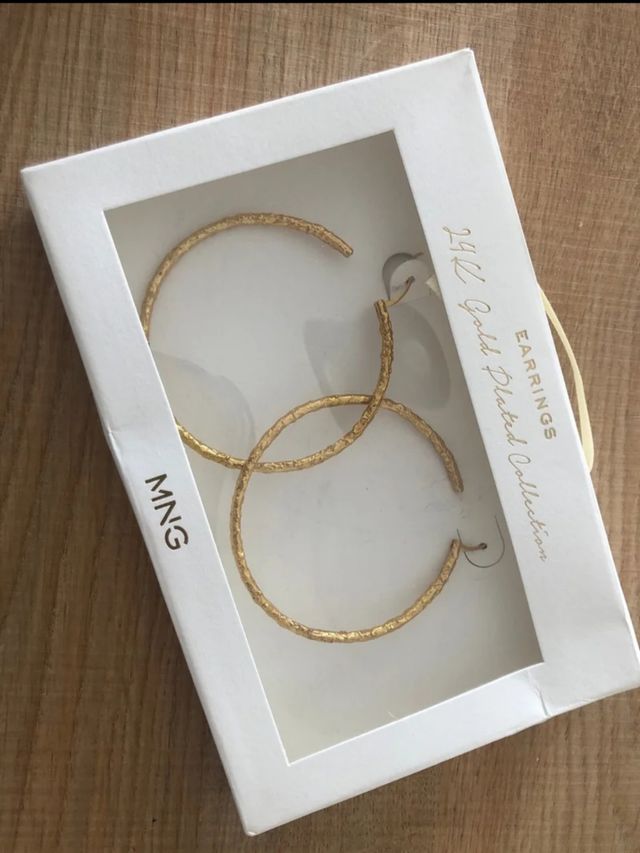 Juego pendientes Mariposa y Corazon