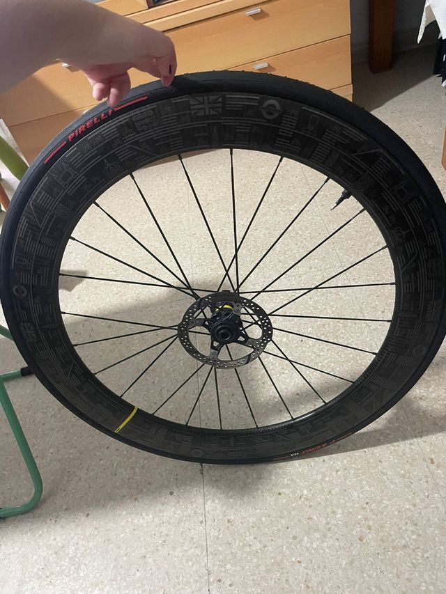 Juego de ruedas Cosmic carbon SLR perfil 65