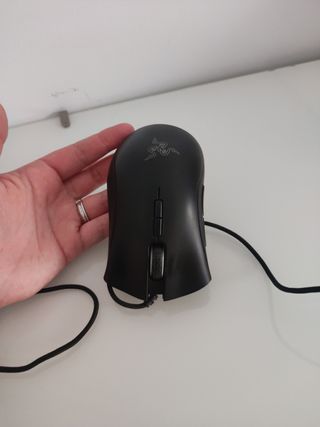 Ratón Razer modelo Deathadder 