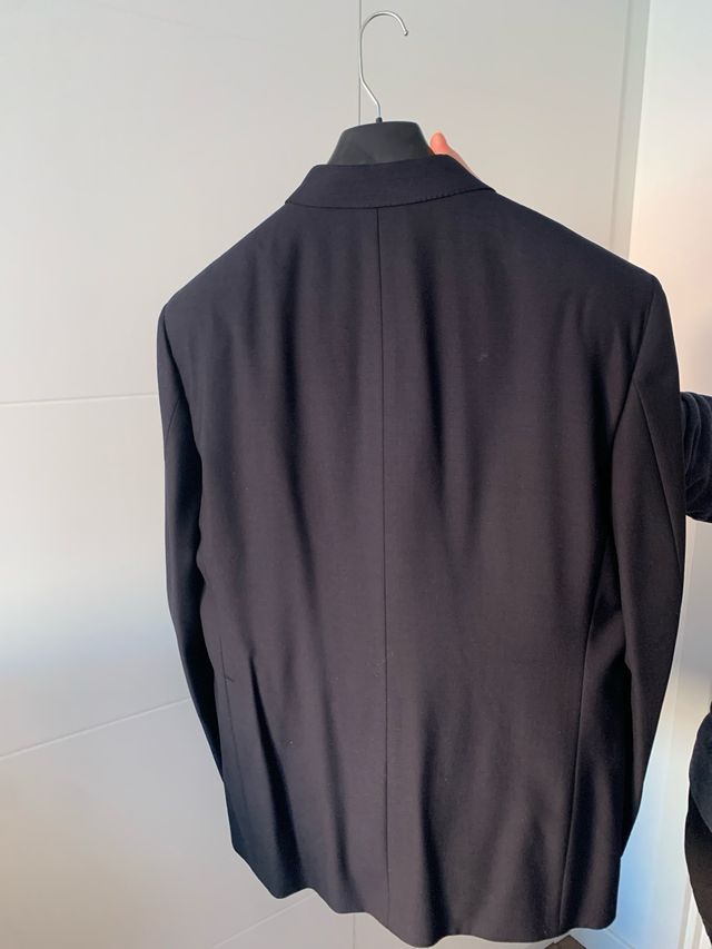 Traje “ Emidio Tucci” talla 54