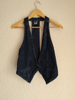 Chaleco vaquero Bershka S