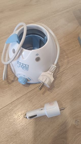 Calienta biberones saro.