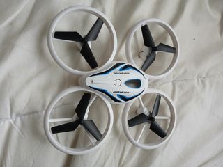 MEGA QUADCOPTER DRON (Motor&Co)