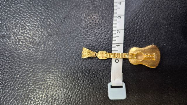 Colgante Oro 18k guitarra española