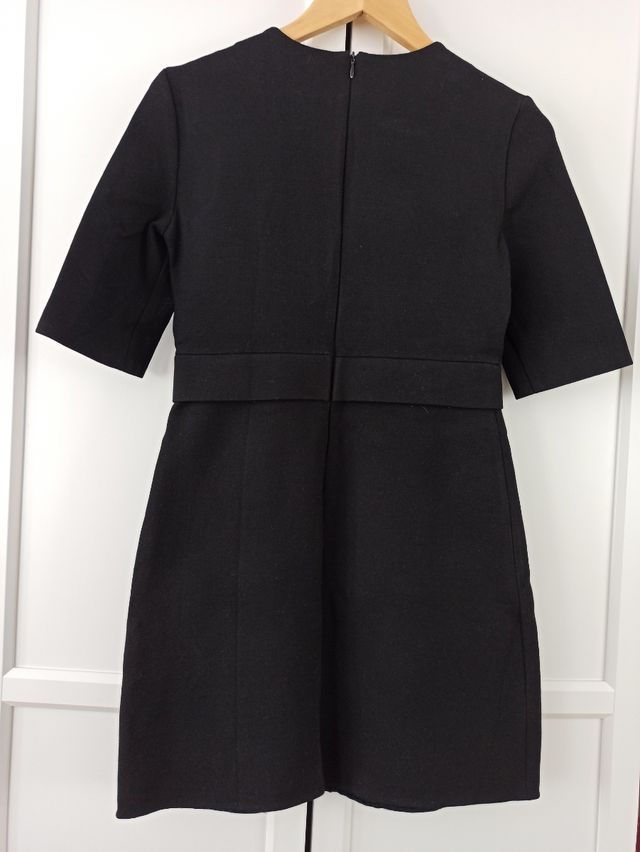Vestido negro - Zara