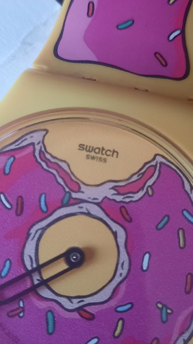 Orologio swatch Simpson