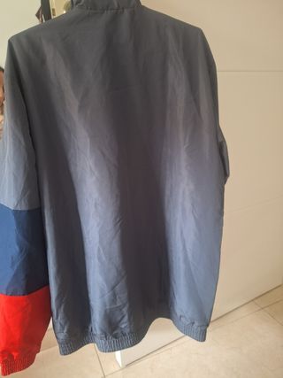 Chaqueta adidas estilo vintage