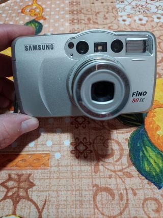 Macchina fotografica Samsung 80 SE